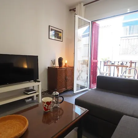 Apartament Balcony View By Hello Homes