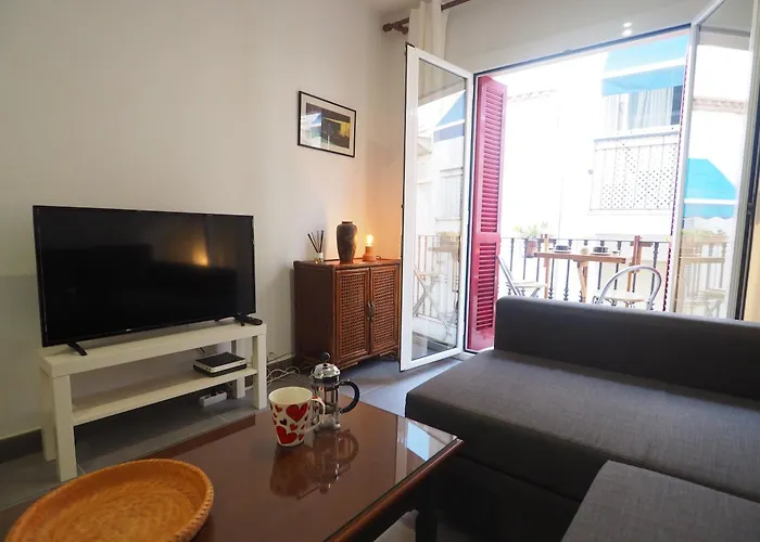 Apartament Balcony View By Hello Homes
